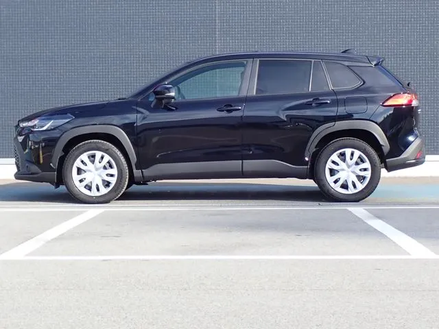 トヨタ　カローラクロス　ハイブリッド