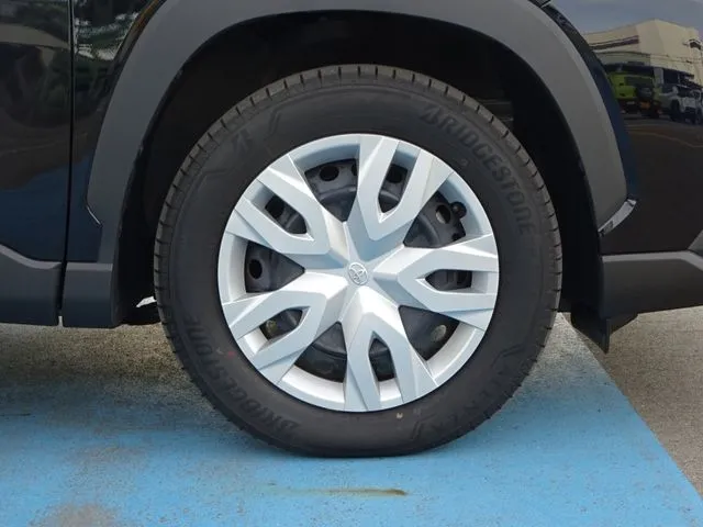 トヨタ　カローラクロス　ハイブリッド