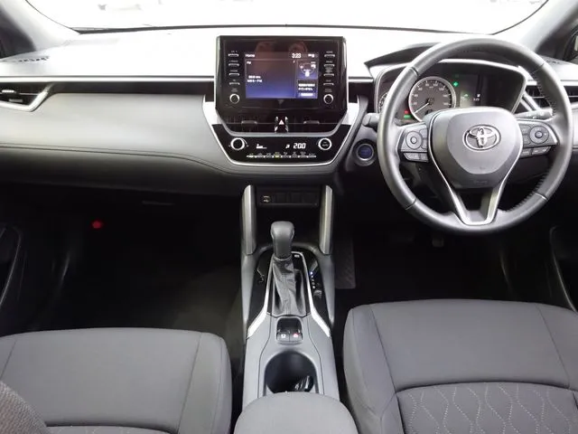 トヨタ　カローラクロス　ハイブリッド