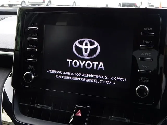 トヨタ　カローラクロス　ハイブリッド