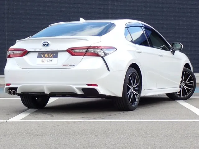 カムリ　ハイブリッド（トヨタ）の車両写真