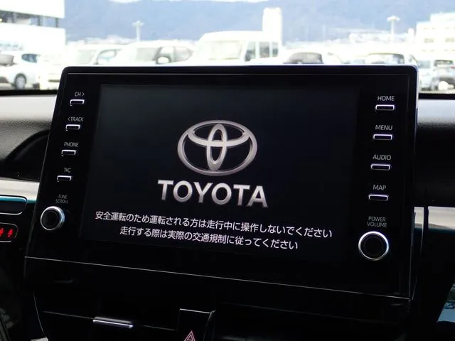 カムリ　ハイブリッド（トヨタ）の車両写真