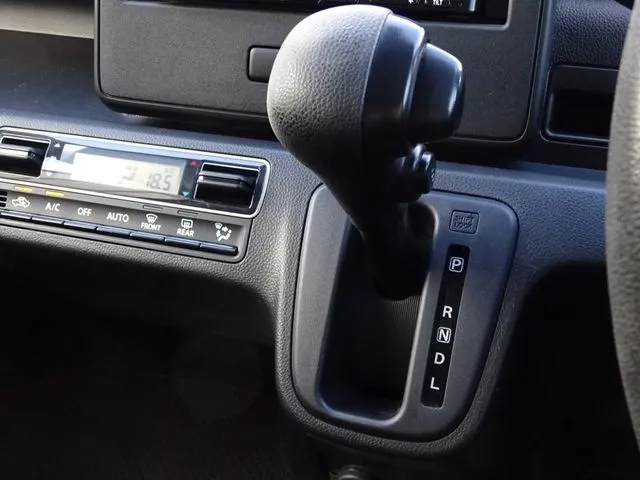 フレア（マツダ）の車両写真