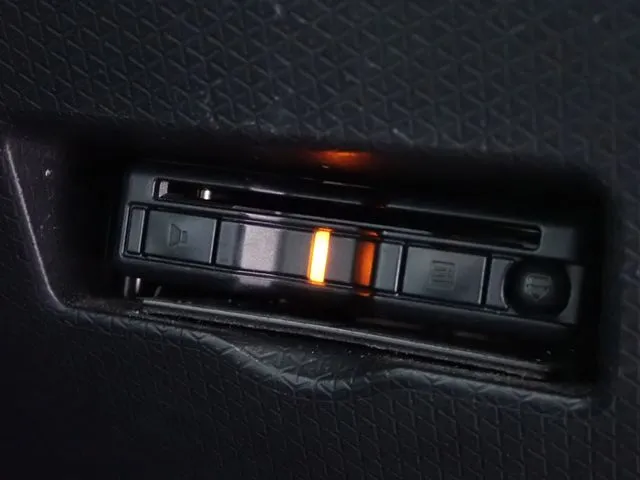 タント（ダイハツ）の車両写真