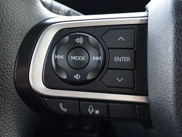 タント（ダイハツ）の車両写真