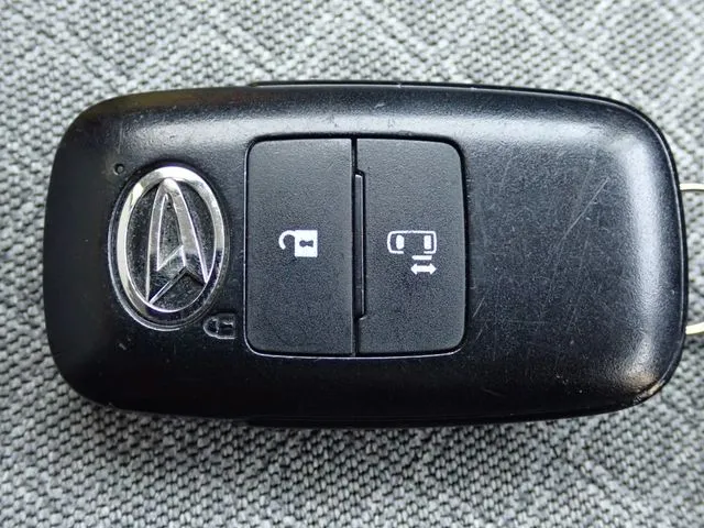 タント（ダイハツ）の車両写真