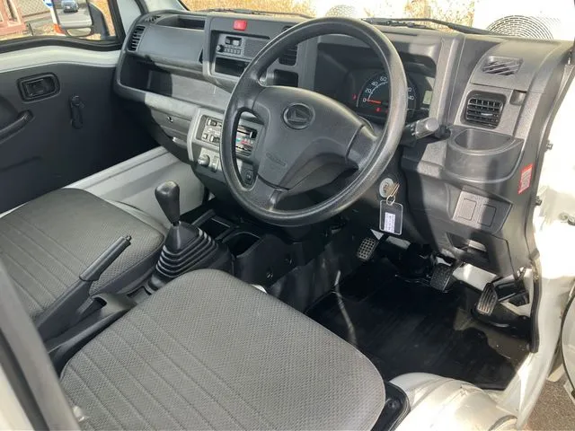 ハイゼットトラック　４ＷＤ（ダイハツ）の車両写真