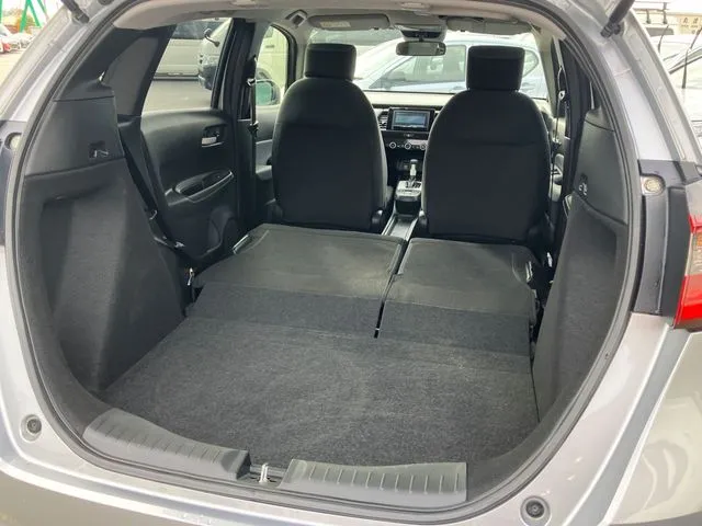 フィット　４ＷＤ（ホンダ）の車両写真