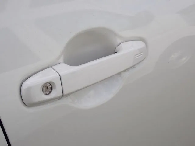 シエンタ(トヨタ)の車両写真