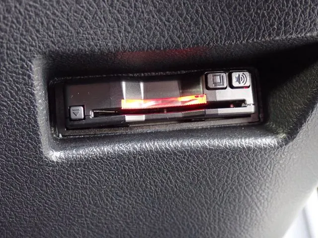 シエンタ(トヨタ)の車両写真