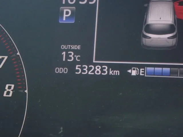 シエンタ(トヨタ)の車両写真