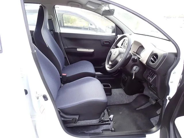 アルト(スズキ)の車両写真