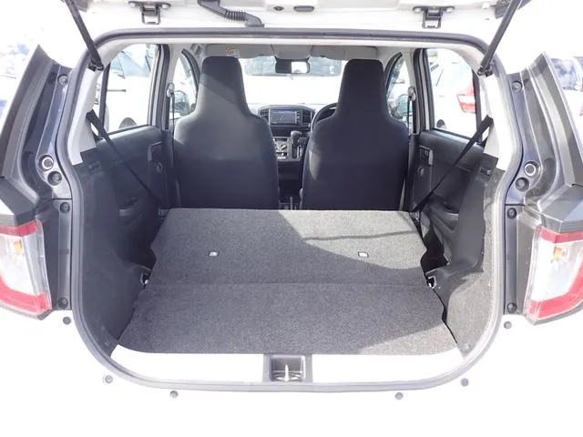 ミラ イース(ダイハツ)の車両写真