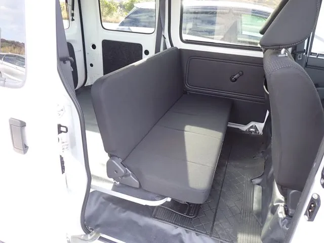 ダイハツ ハイゼットカーゴ