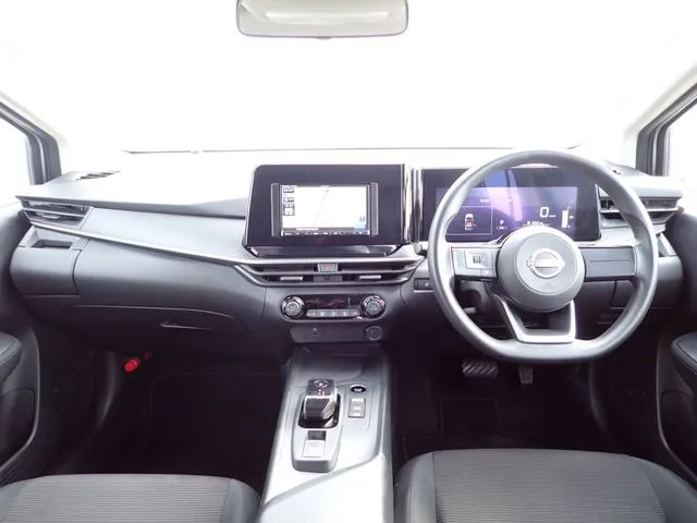 ノート(ニッサン)の車両写真