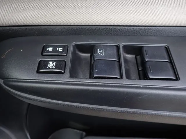 ノート(ニッサン)の車両写真