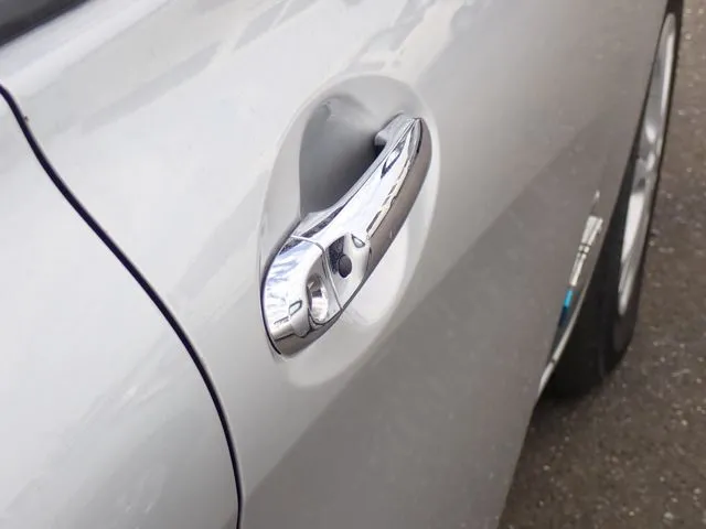 ノート(ニッサン)の車両写真