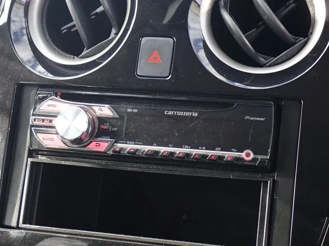 ノート(ニッサン)の車両写真