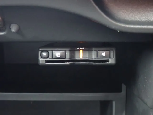 ノート(ニッサン)の車両写真