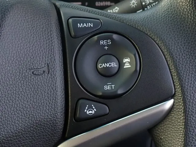 シャトル ハイブリッド(ホンダ)の車両写真