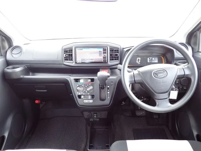 ダイハツ ミラ イース