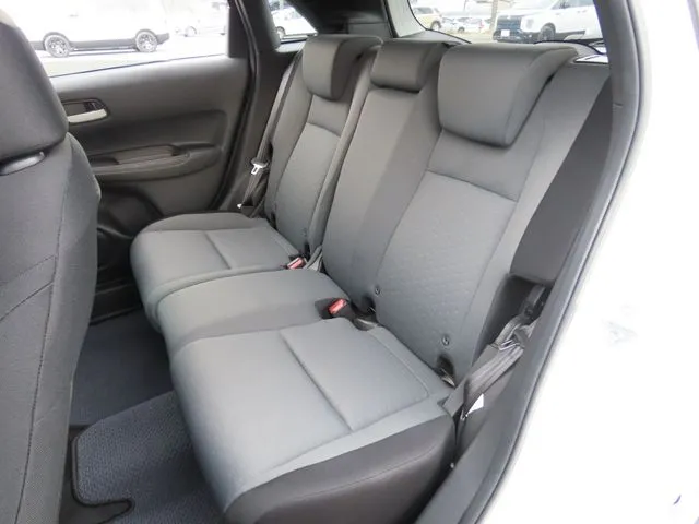 フィット e:HEV(ホンダ)の車両写真