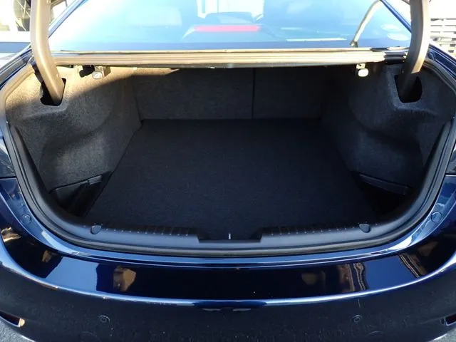 MAZDA6 セダン(マツダ)の車両写真