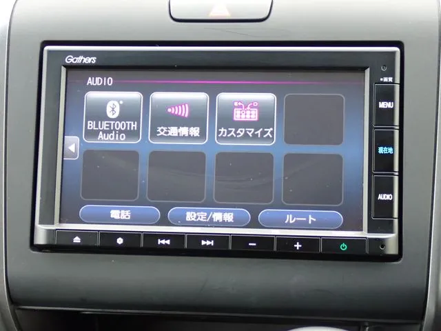 フリード(ホンダ)の車両写真