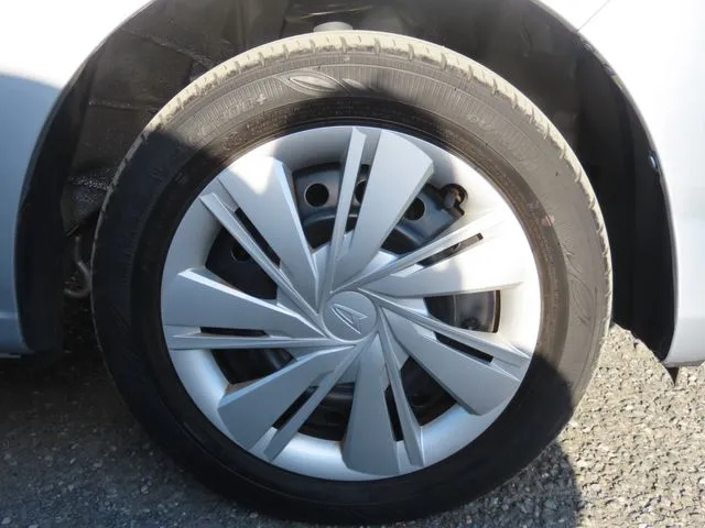 ミラ イース(ダイハツ)の車両写真