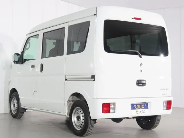 エブリイバン(スズキ)の車両写真