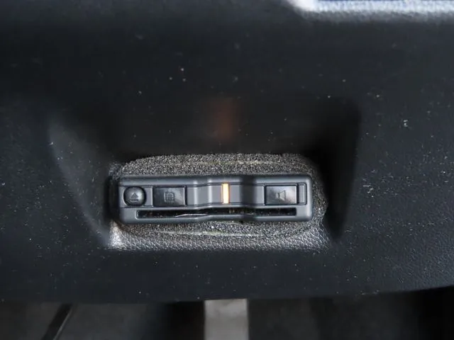 シャトル ハイブリッド(ホンダ)の車両写真