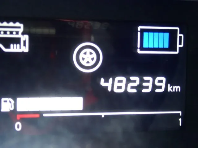 ノート(ニッサン)の車両写真