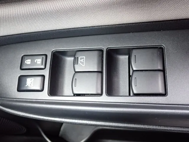 ノート(ニッサン)の車両写真