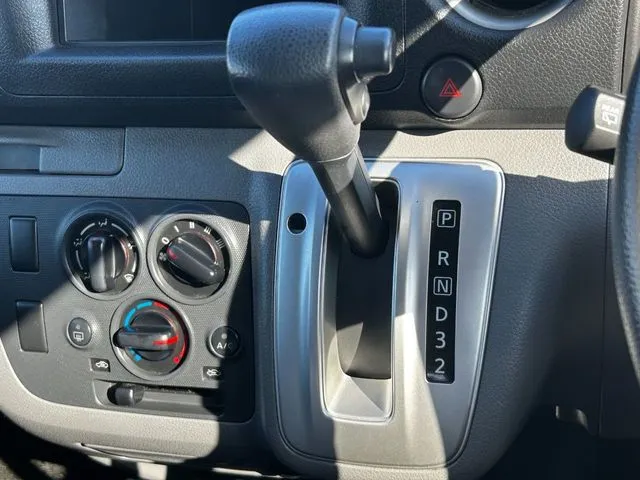 ＮＶ３５０キャラバン　１．２５ｔ（ニッサン）の車両写真