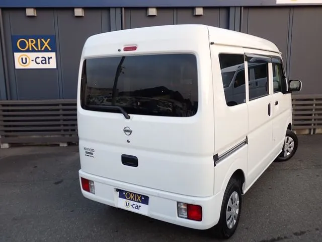 NV100クリッパー(ニッサン)の車両写真