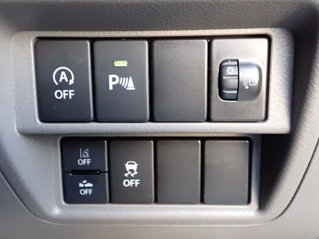 NV100クリッパー(ニッサン)の車両写真