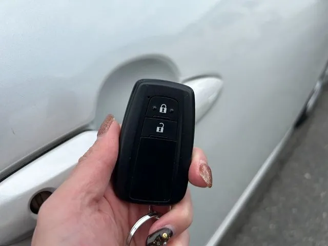 プリウス(トヨタ)の車両写真