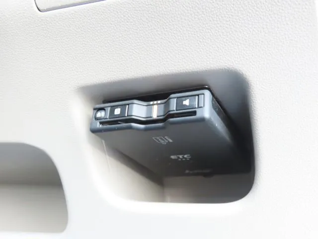 ムーヴ(ダイハツ)の車両写真