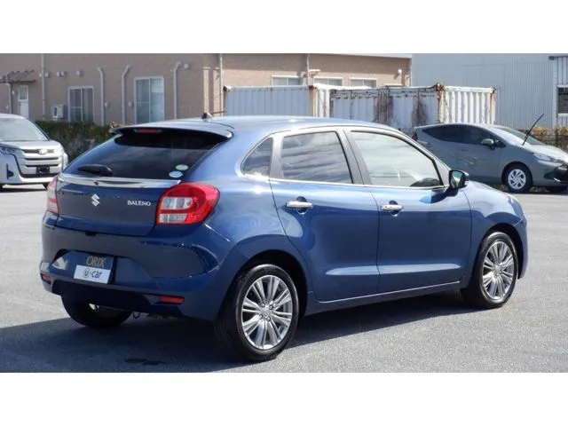 バレーノ(スズキ)の車両写真