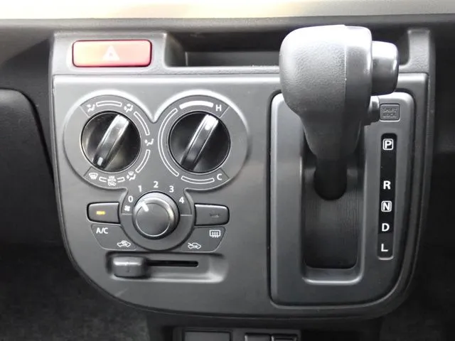 キャロル(マツダ)の車両写真