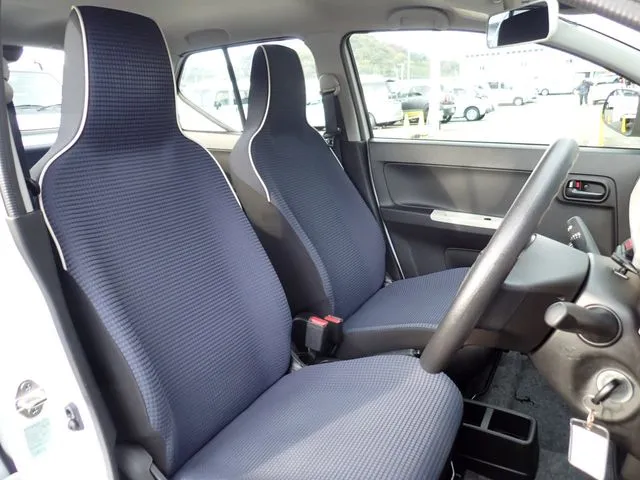 キャロル(マツダ)の車両写真