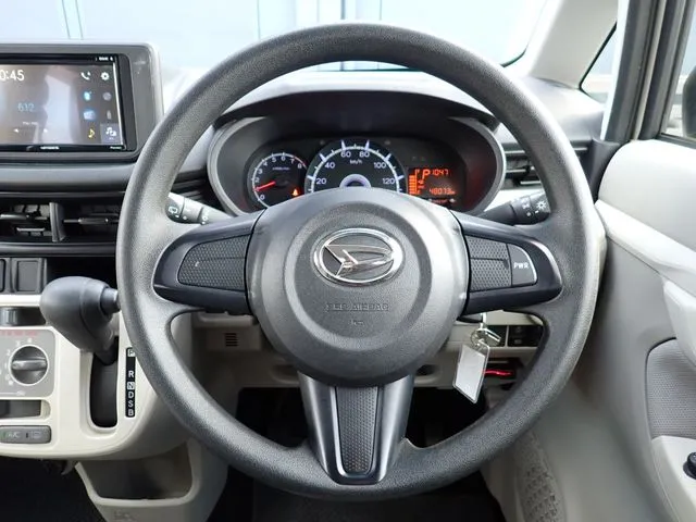 ムーヴ(ダイハツ)の車両写真