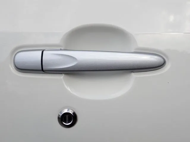 ムーヴ(ダイハツ)の車両写真