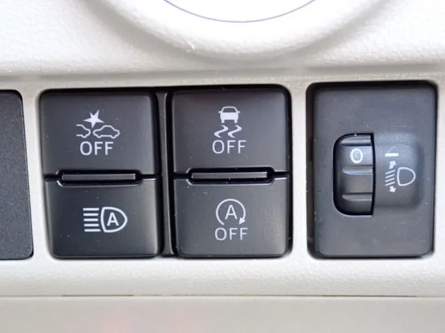 ムーヴ(ダイハツ)の車両写真