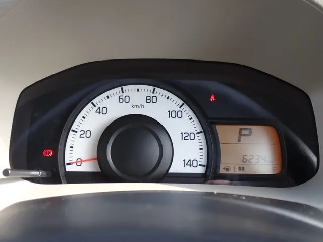 アルト(スズキ)の車両写真