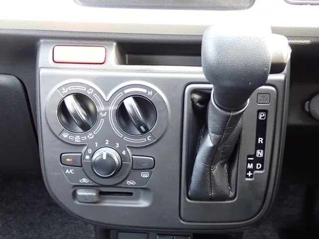 アルト(スズキ)の車両写真