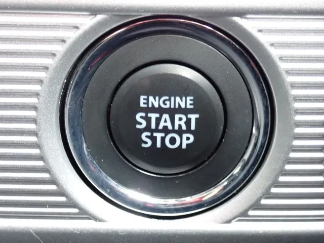 スペーシア(スズキ)の車両写真