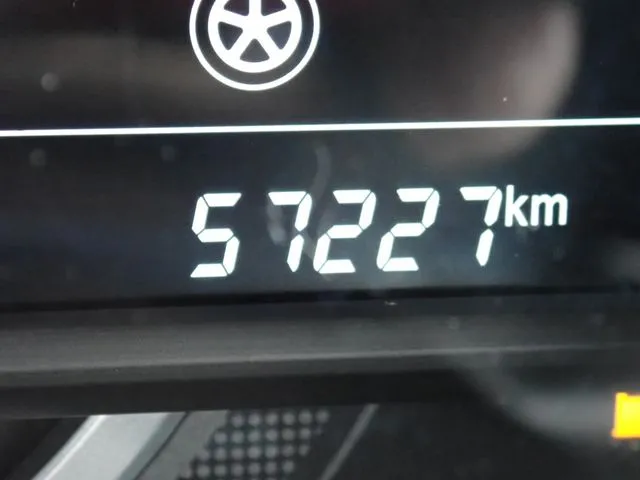 スペーシア(スズキ)の車両写真