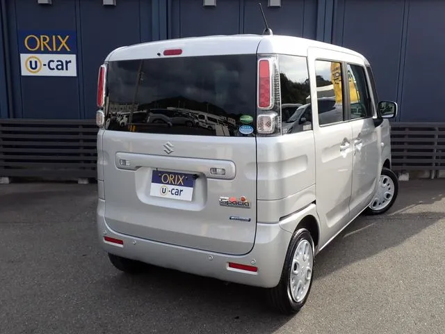 スペーシア(スズキ)の車両写真
