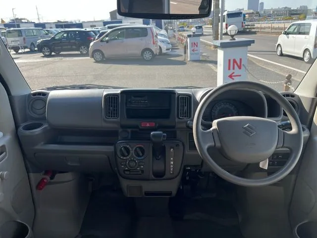 エブリイバン(スズキ)の車両写真